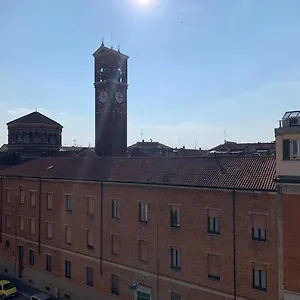 Bright Place Navigli Apartment