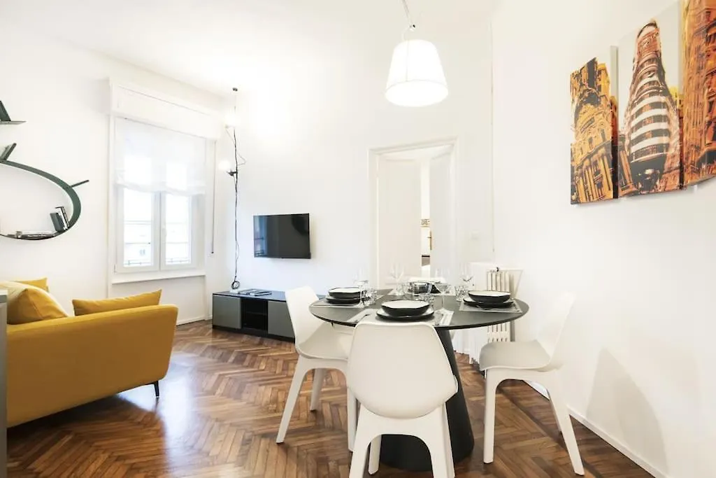 Easylife - Elegance And Design In Solari Area Apartment Milan