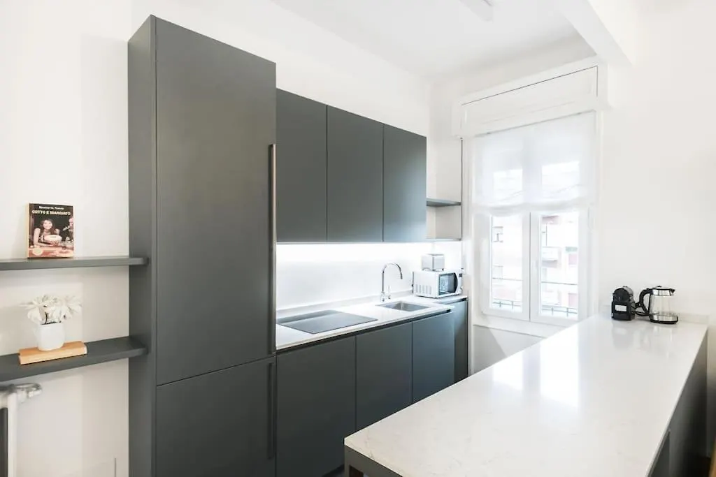 Easylife - Elegance And Design In Solari Area Apartment Milan 0*,