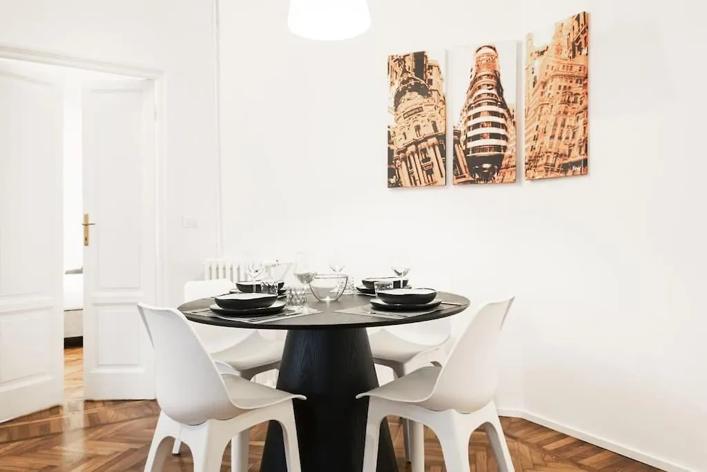 Easylife - Elegance And Design In Solari Area Apartment Milan
